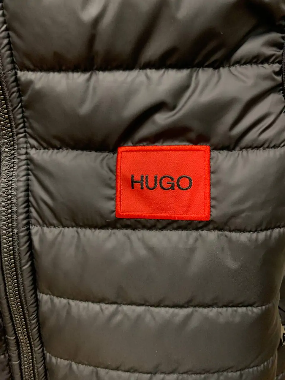 Жилетка HUGO чоловіча чорна зимова. - Зображення 3